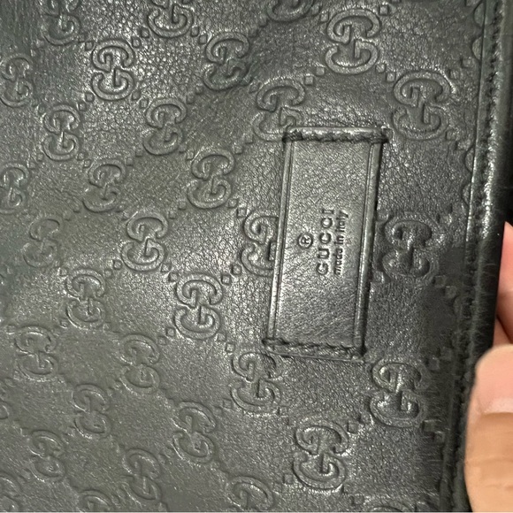 Gucci Black Guccissima Crossbody - Picture 2 of 13